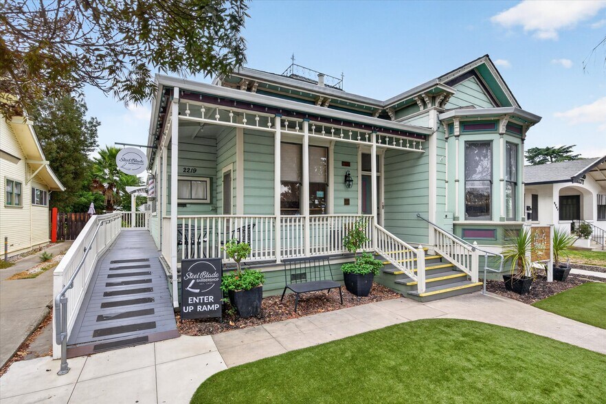 More Photos Of 2221 3rd St, Livermore Medical For Sale
