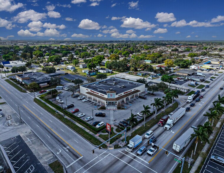 More Photos Of 300 W Sugarland Hwy, Clewiston General Retail For Sale