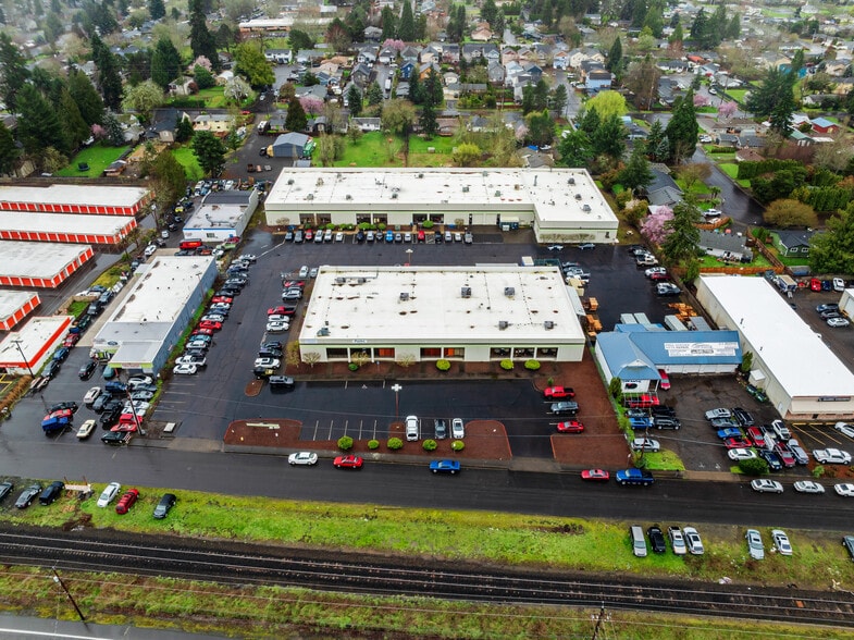 More Photos Of , Beaverton Flex For Sale