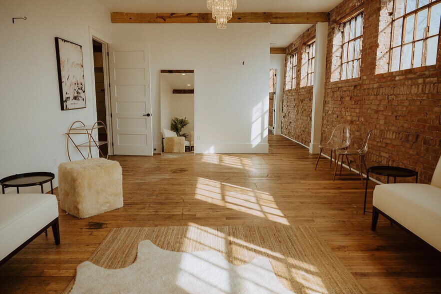 More Photos Of 4 W Main St, Markleville Storefront Retail Residential For Sale