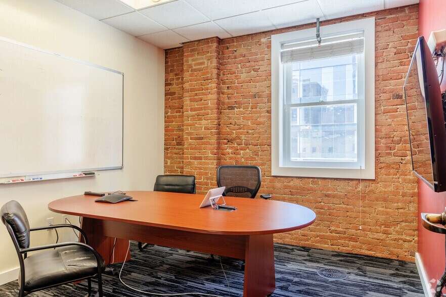 More Photos Of 1512-1514 Curtis St, Denver Loft Creative Space For Lease