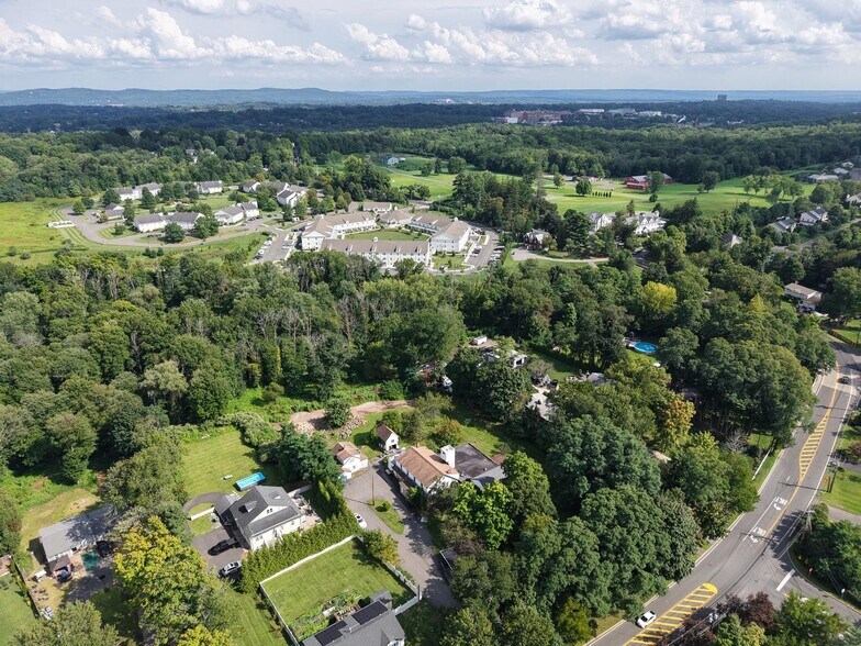 More Photos Of 184 S Pascack Rd, Nanuet Healthcare For Sale