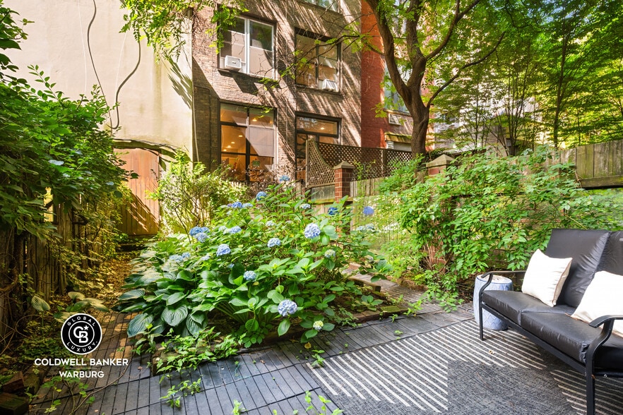 More Photos Of 132 W 73rd St, New York Apartments For Sale