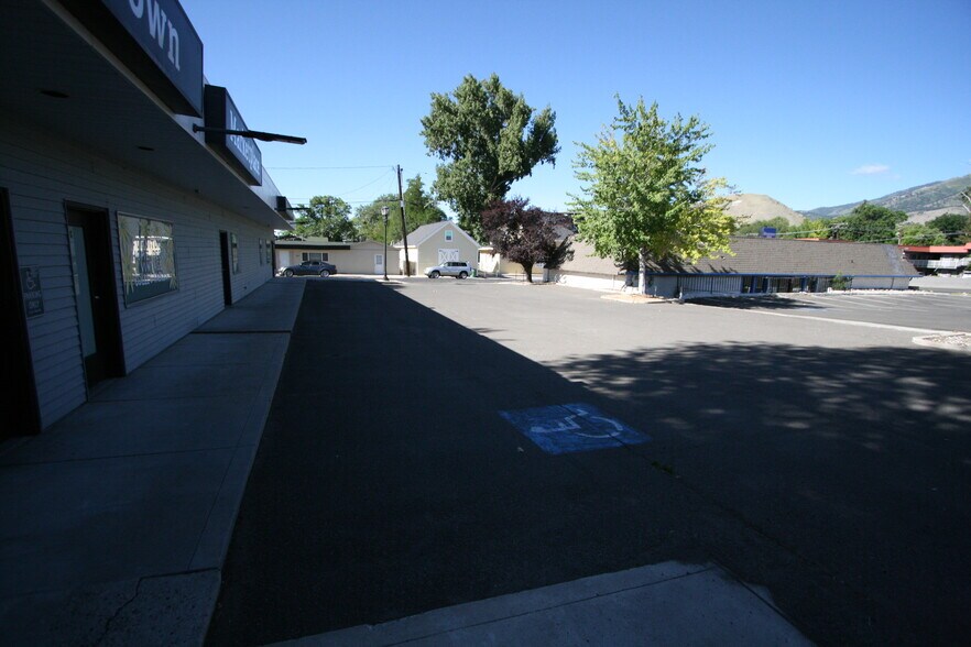 More Photos Of 104 Corbett St, Carson City Freestanding For Sale