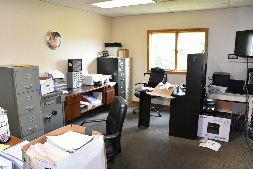 More Photos Of 18208 Cussewago Rd, Meadville Restaurant For Sale