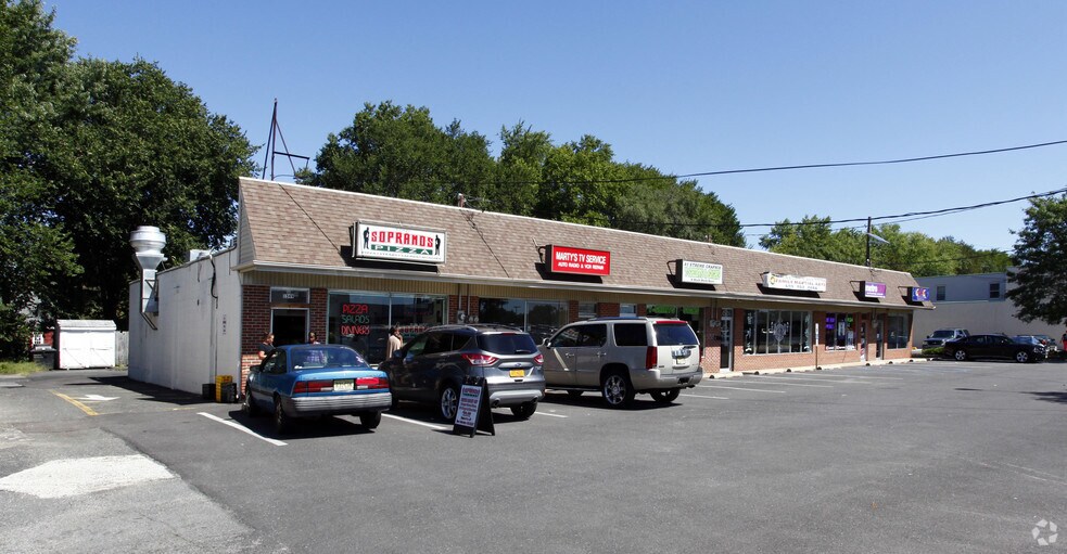 More Photos Of 1599 Route 38, Lumberton Storefront For Lease