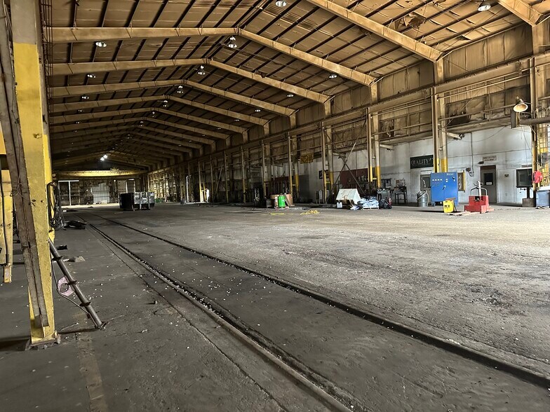 More Photos Of 1549 Vance St, Rocky Mount Warehouse For Sale