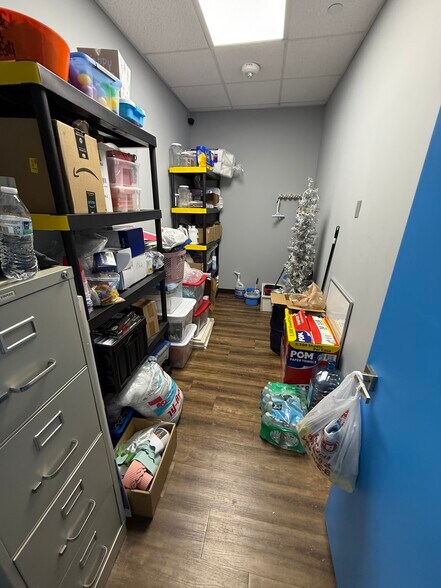 More Photos Of 16733 W Airport Blvd, Richmond Storefront For Lease