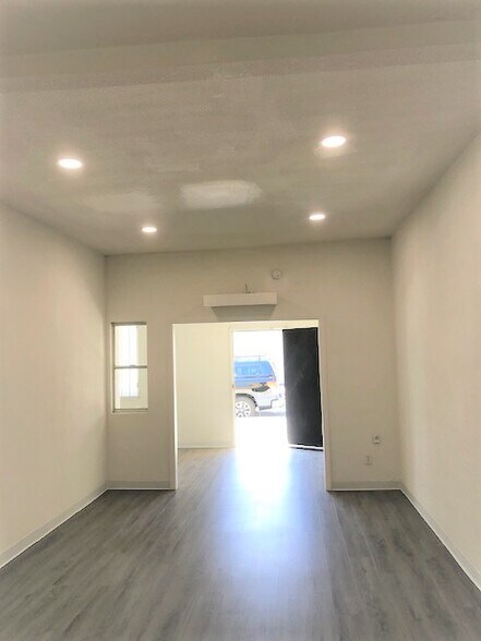 More Photos Of 6106-6112 Rita Ave, Huntington Park Storefront Retail Office For Lease