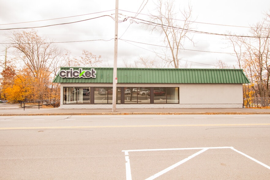 Primary Photo Of 9 Stafford St, Worcester Freestanding For Sale