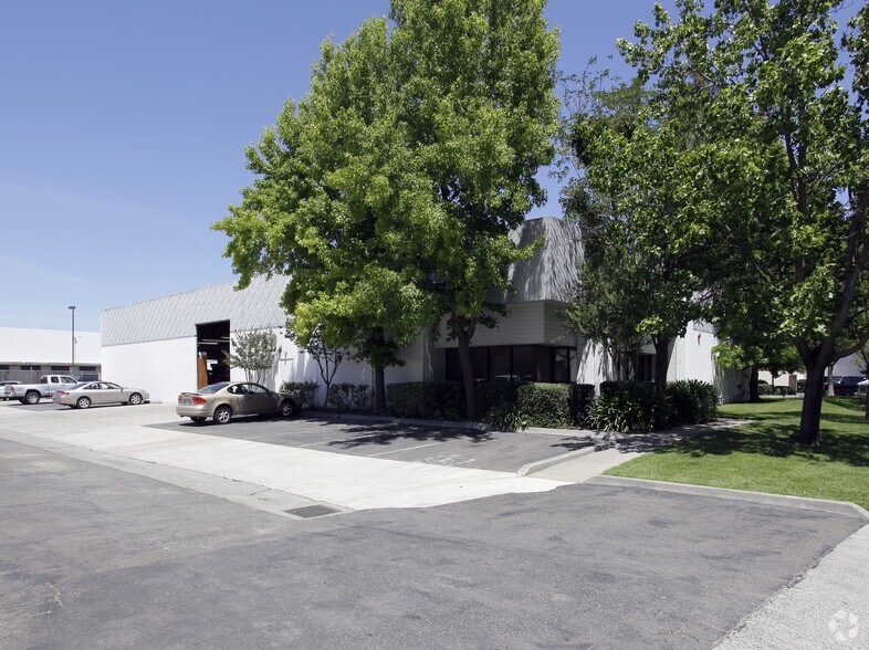 Primary Photo Of 2545 Boatman Ave, West Sacramento Warehouse For Sale