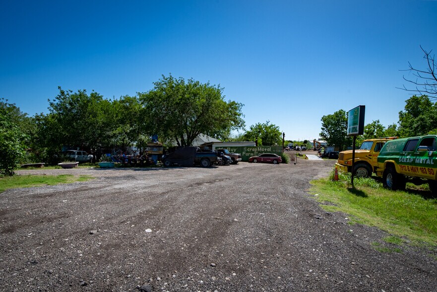 More Photos Of 7913 Highway 183 S, Austin Manufacturing For Sale