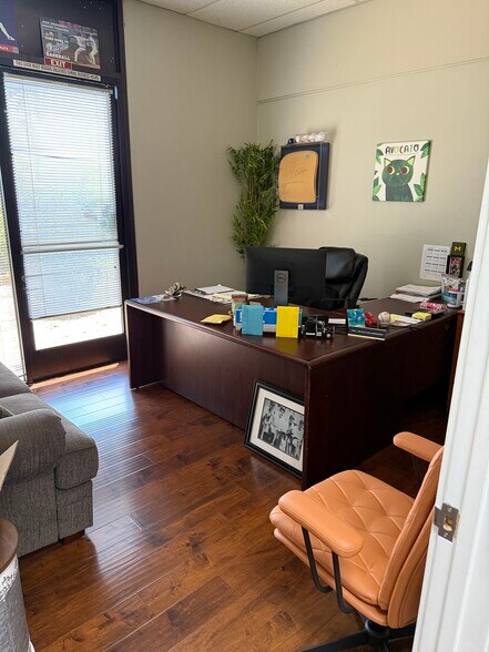 More Photos Of 31340 Via Colinas, Westlake Village Light Distribution For Lease