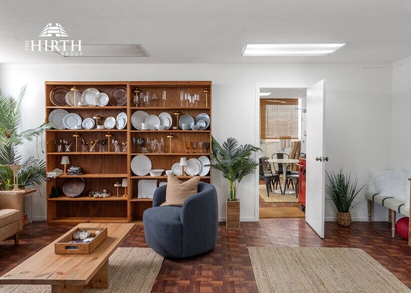 More Photos Of 2321 Filbert St, Oakland Warehouse For Sale