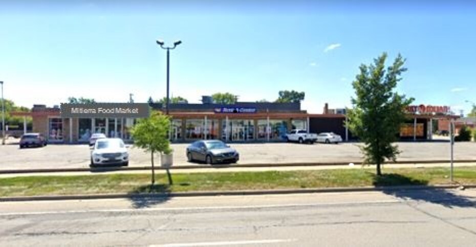 More Photos Of 122 E Rudisill Blvd, Fort Wayne Department Store For Sale