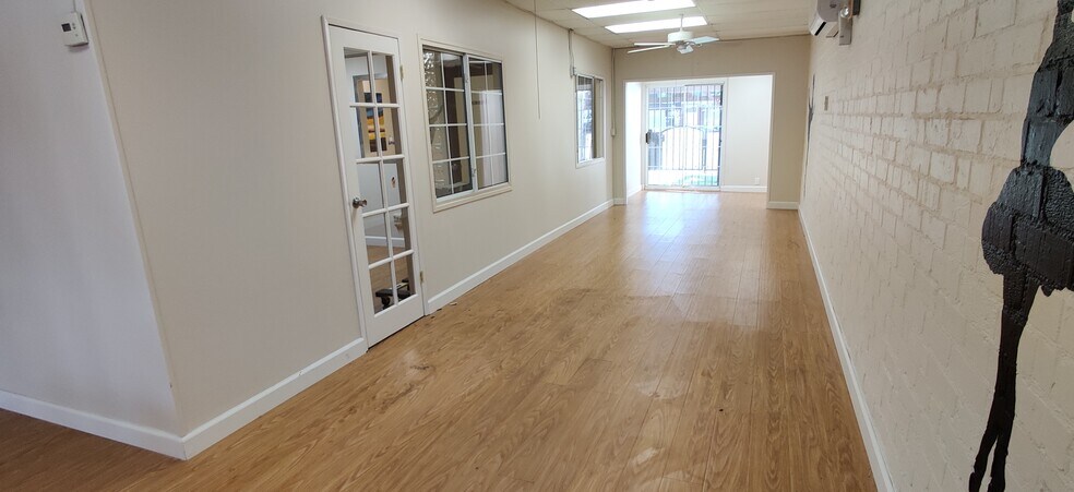 More Photos Of 1605 W Magnolia Blvd, Burbank Freestanding For Sale