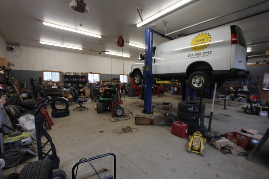 More Photos Of 48 S Main St, Andover Auto Repair For Sale