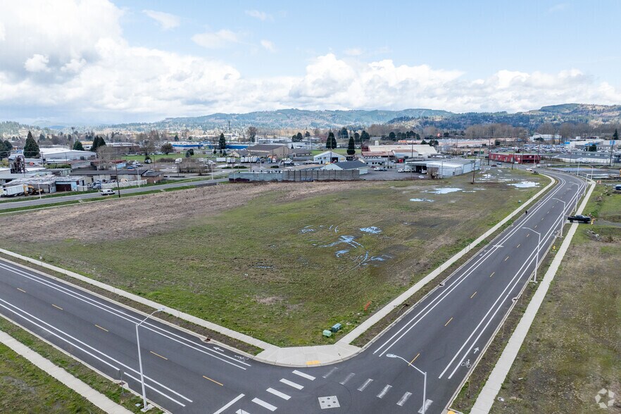 More Photos Of 1330 Alaska St, Longview Land For Sale