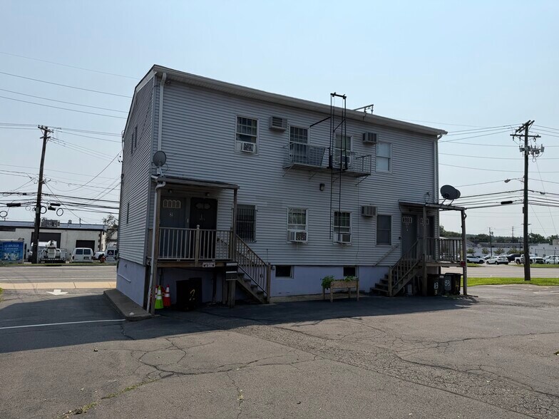 More Photos Of 83 Lackawanna Ave, Woodland Park Apartments For Sale