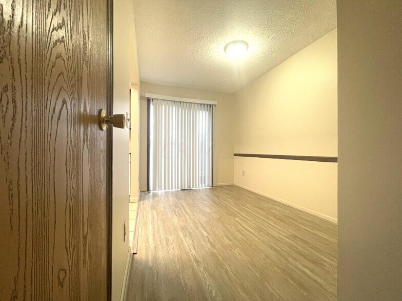 More Photos Of 5274-5280 Portland St, Columbus Apartments For Sale