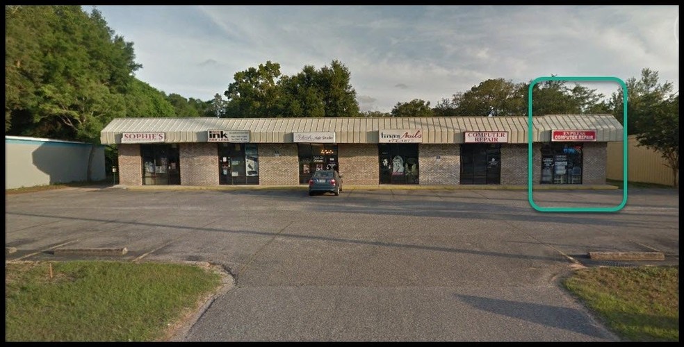 Primary Photo Of 1805 Creighton Rd, Pensacola Freestanding For Lease