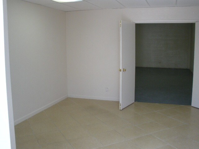 More Photos Of 1411 SW 30th Ave, Pompano Beach Warehouse For Lease