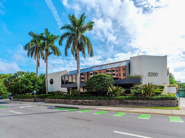 More Photos Of 3200 NE 14th Street Cswy, Pompano Beach Office For Sale