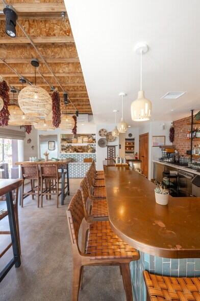 More Photos Of 334 E Ojai Ave, Ojai Restaurant For Lease