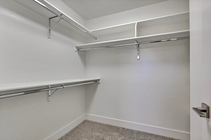 More Photos Of 2101 S Hervey St, Boise Multifamily For Sale