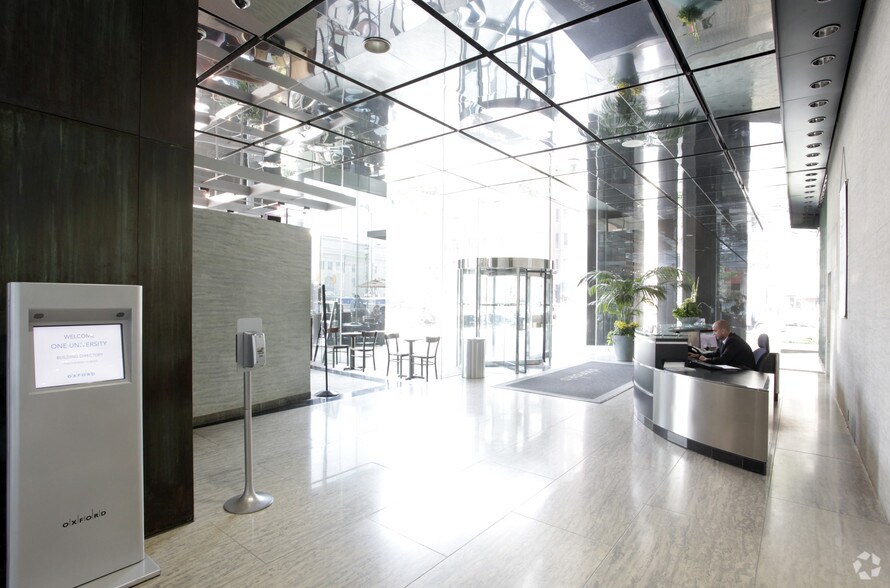More Photos Of 1 University Ave, Toronto Office For Lease
