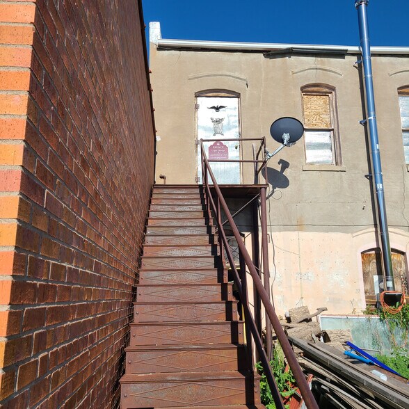 More Photos Of 211 Center, Curtis General Retail For Sale