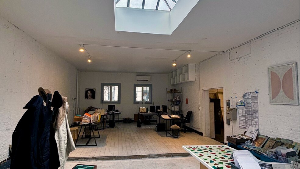 More Photos Of 5 Herkimer Pl, Brooklyn Warehouse For Lease