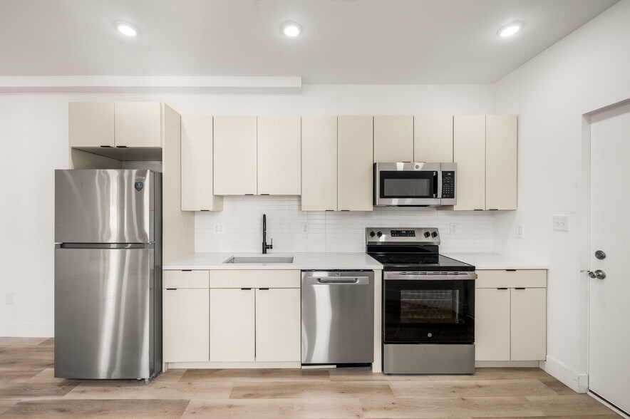 More Photos Of 4921 Chester, Philadelphia Apartments For Sale