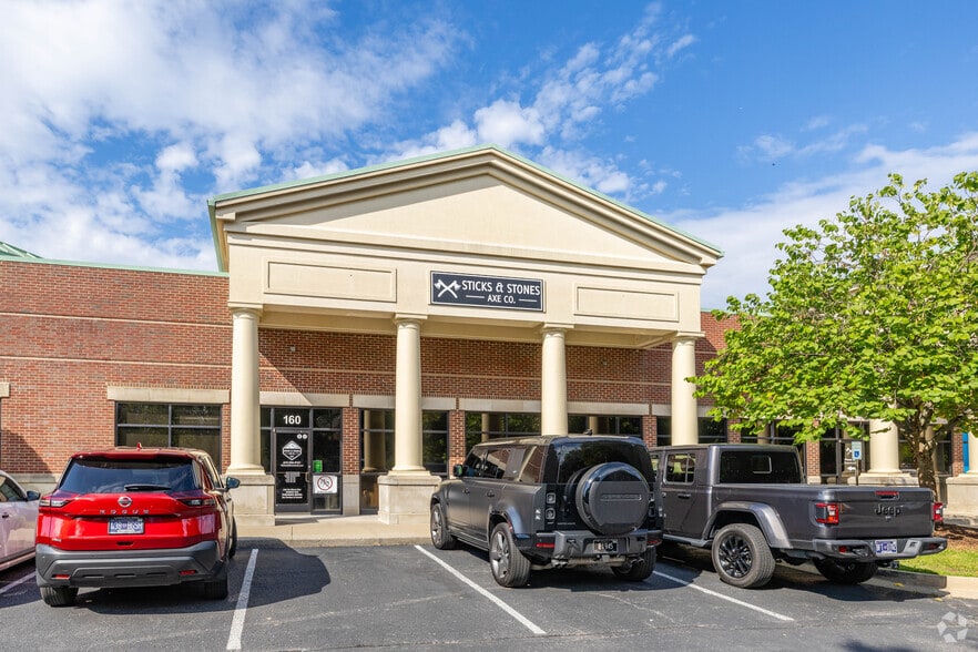 More Photos Of 615 Bakers Bridge Ave, Franklin Storefront For Lease