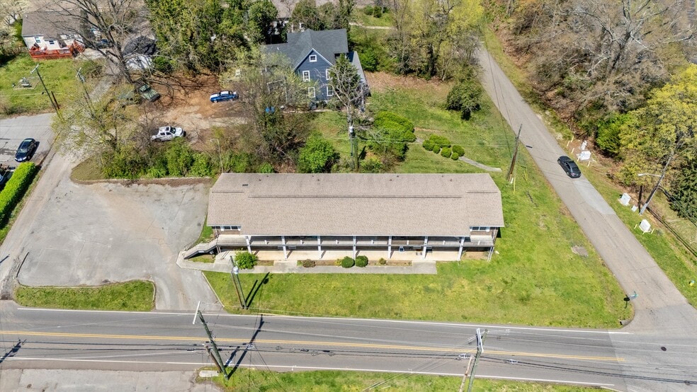 More Photos Of 2523 Cedar Ln, Knoxville Apartments For Sale