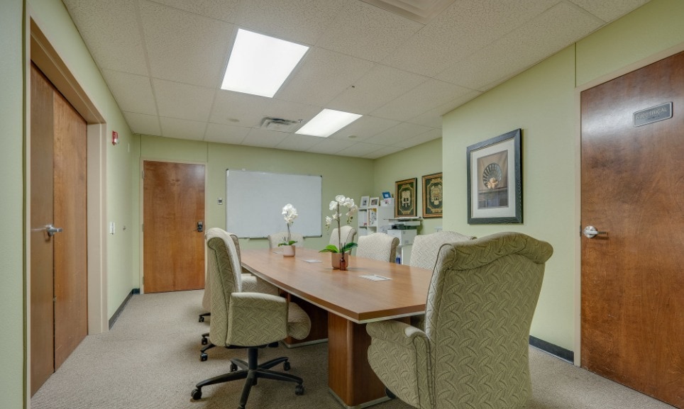 More Photos Of 1130 W Trinity Mills Rd, Carrollton General Retail For Sale