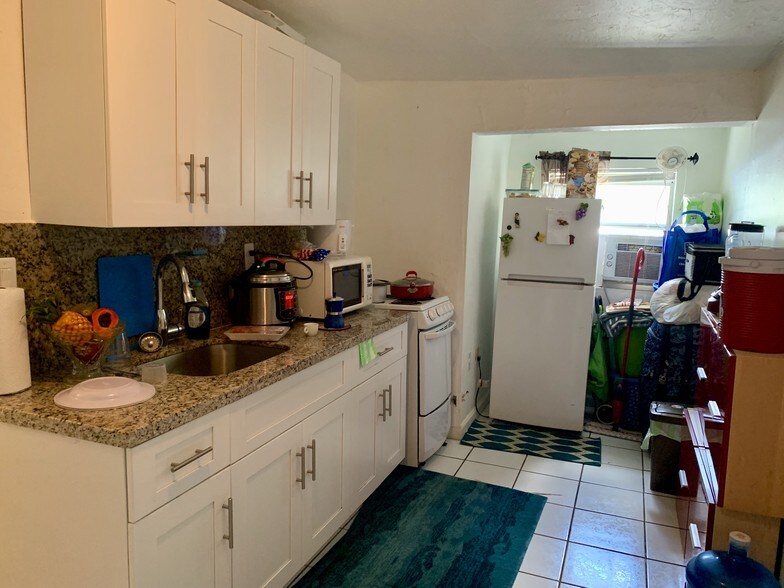 More Photos Of 1924 SW 9th St, Miami Apartments For Sale