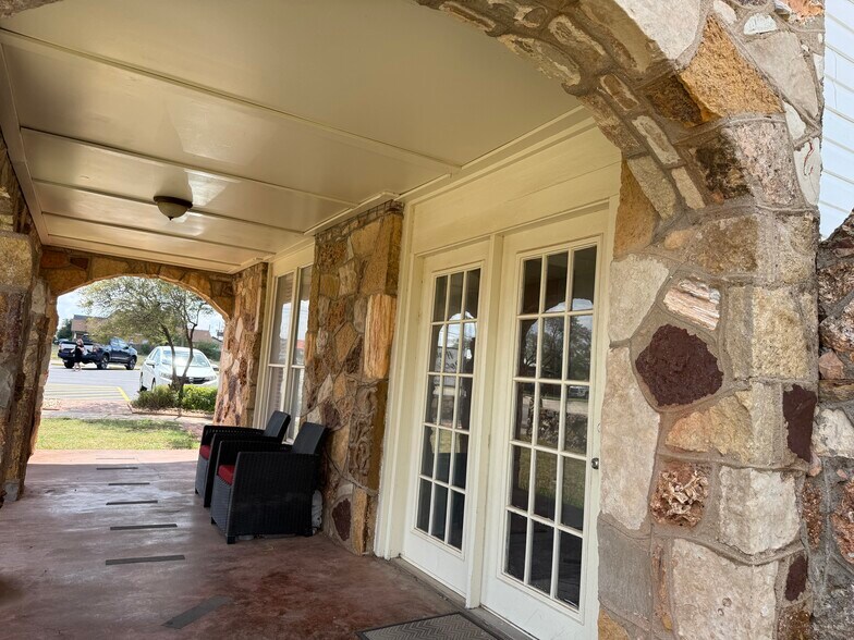 More Photos Of , Big Spring Unknown For Sale