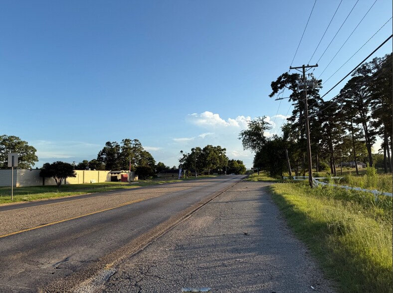 More Photos Of North Main Street, Gladewater Land For Sale