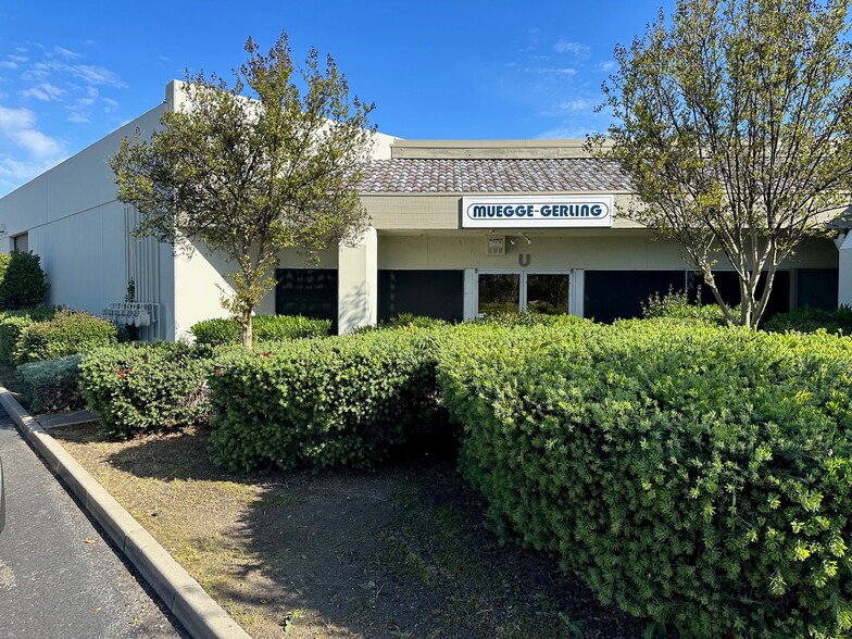 Primary Photo Of 1064 Woodland Ave, Modesto Warehouse For Lease