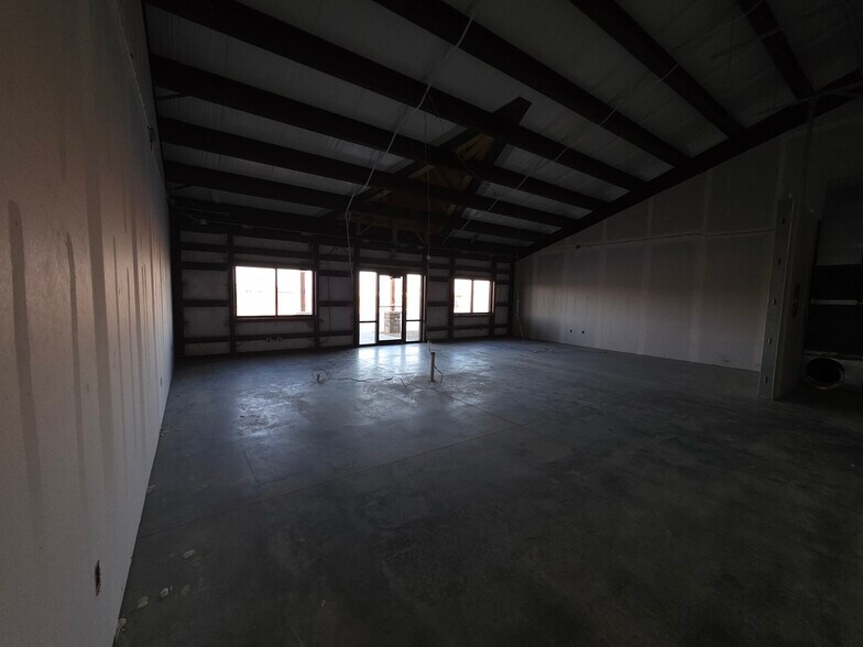More Photos Of 5300 S Zero St, Fort Smith Storefront Retail Office For Sale