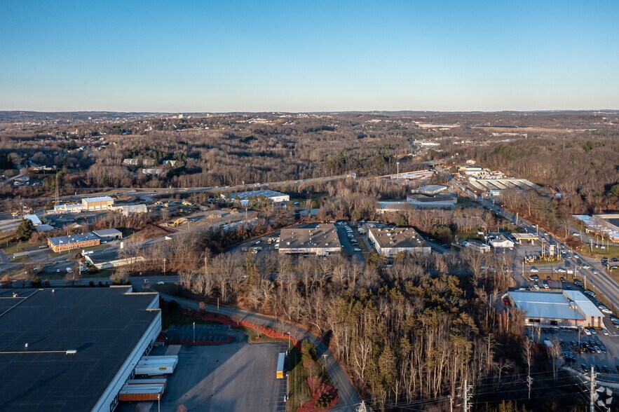 More Photos Of 97 Bancroft St, Auburn Distribution For Lease