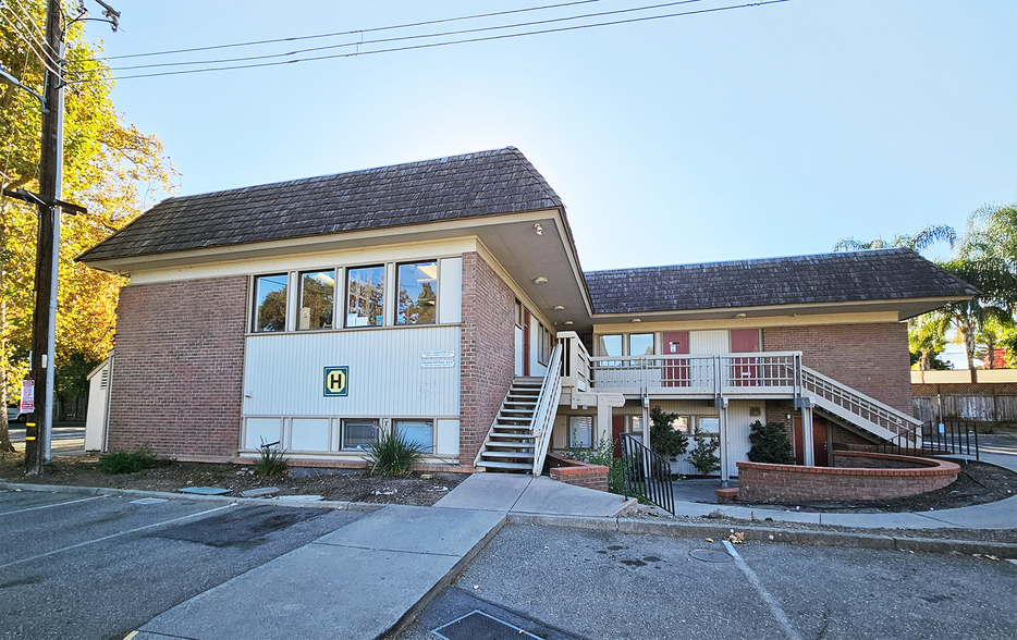 More Photos Of 2021 Ygnacio Valley Rd, Walnut Creek Medical For Lease