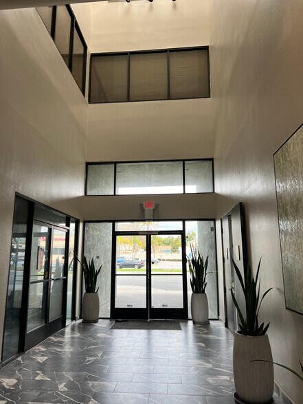 More Photos Of 2550 W Main St, Alhambra Medical For Lease