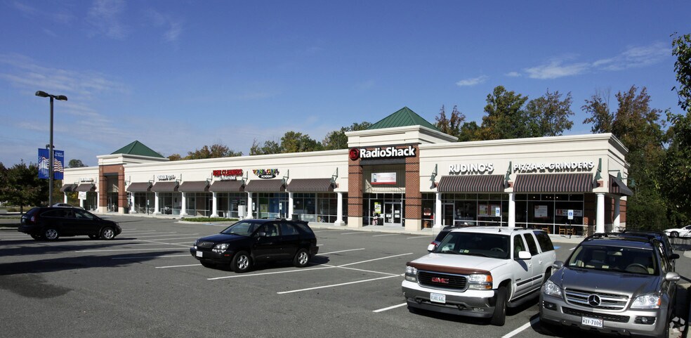 More Photos Of 2250-2316 John Rolfe Pky, Richmond Unknown For Lease