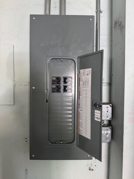 More Photos Of 315 N Main St, Gunnison General Retail For Sale