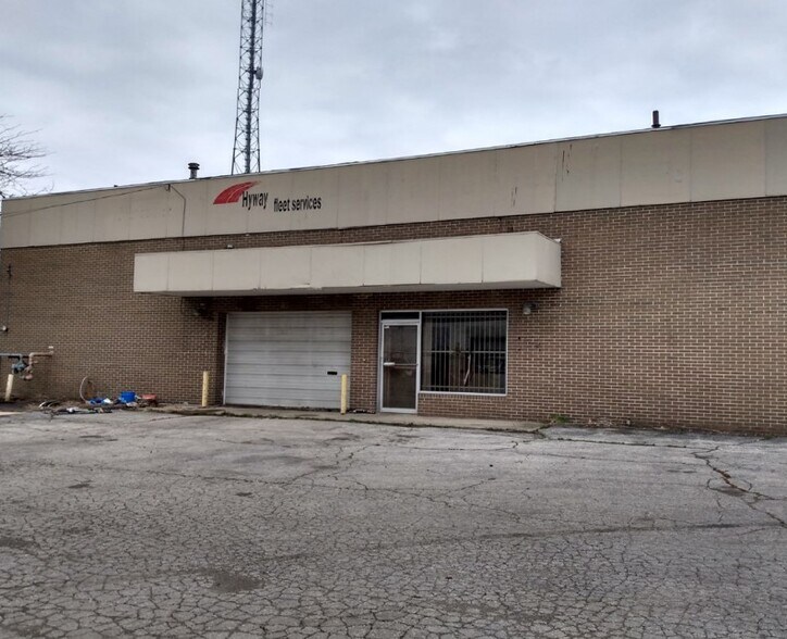 More Photos Of , Toledo General Retail For Sale