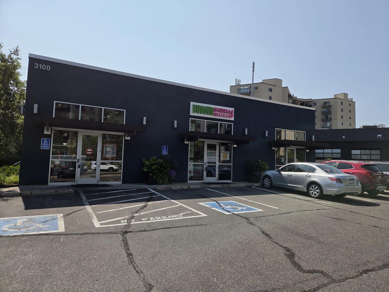 More Photos Of 3100 Excelsior Blvd, Minneapolis Storefront For Lease