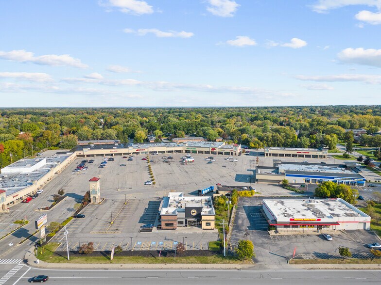 1500 W Ridge Rd, Rochester, NY 14615 Restaurant For Sale