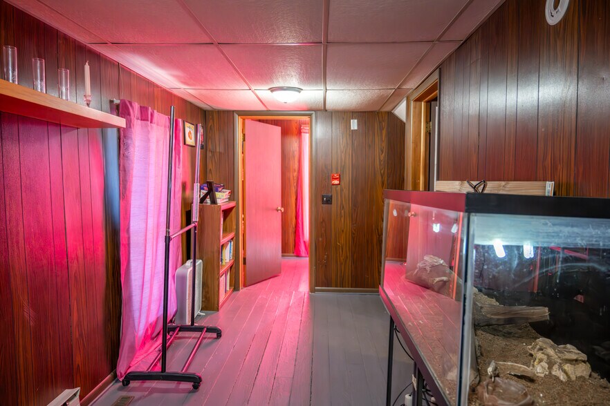 More Photos Of 115 W Pearl St, New Lisbon Apartments For Sale